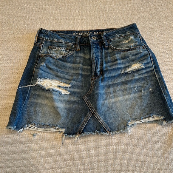 American Eagle Distressed  Denim Mini Skirt - Picture 1 of 6